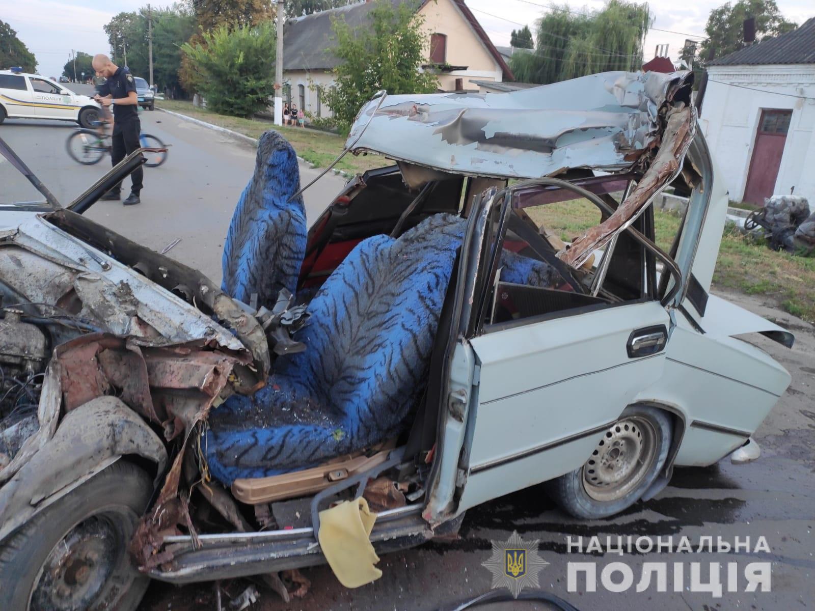 ДТП Харьков: два человека погибли в лобовом столкновении